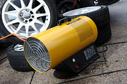 Тепловая пушка (теплогенератор) газовый MASTER BLP 73 Е 49-73 кВт