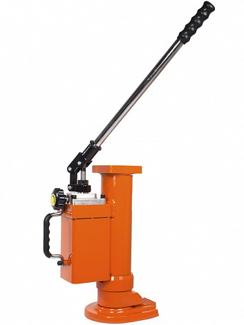 Домкрат гидравлический с лапой 10т, подхват 420/30 мм, ход 230 мм TOR HM-100