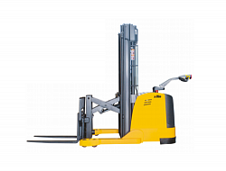 Штабелер самоходный 1,5 т 4,0 м TOR CQDH15A-II с раздвижными 
вилами и противовесом (сопровождаемый)