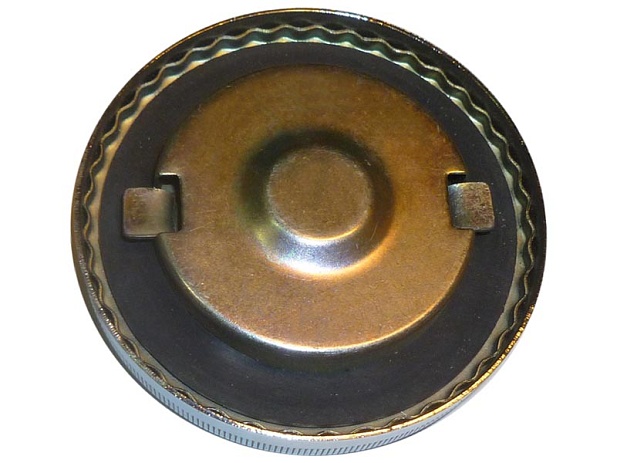 Крышка бака топливного (зацепы) KM178/Fuel tank cover
