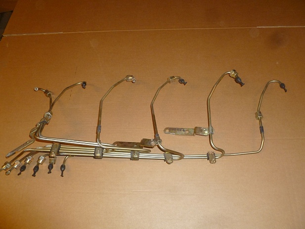 Трубки топливные высокого давления (к-т на 1 дв-ль,6 шт) Ricardo R6126A-260DE; TDK 260 6LT  /High pr