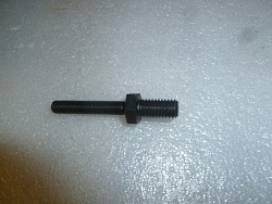 Болт оси коромысла клапана SGG7500/Bolt pivot