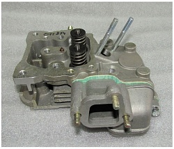 Головка блока цилиндра KM168F/170 (в сборе - клапаны,пружины) / Cylinder head